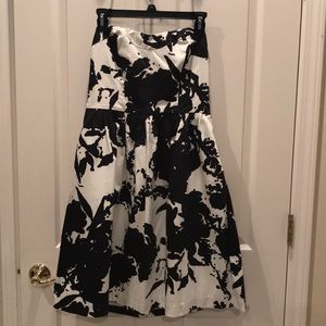 NWT The Limited Strapless Dress - WITH POCKETS!